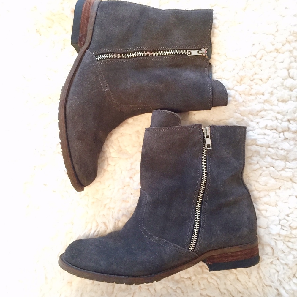 Dolce Vita Suede Moto Boots -- Size 9